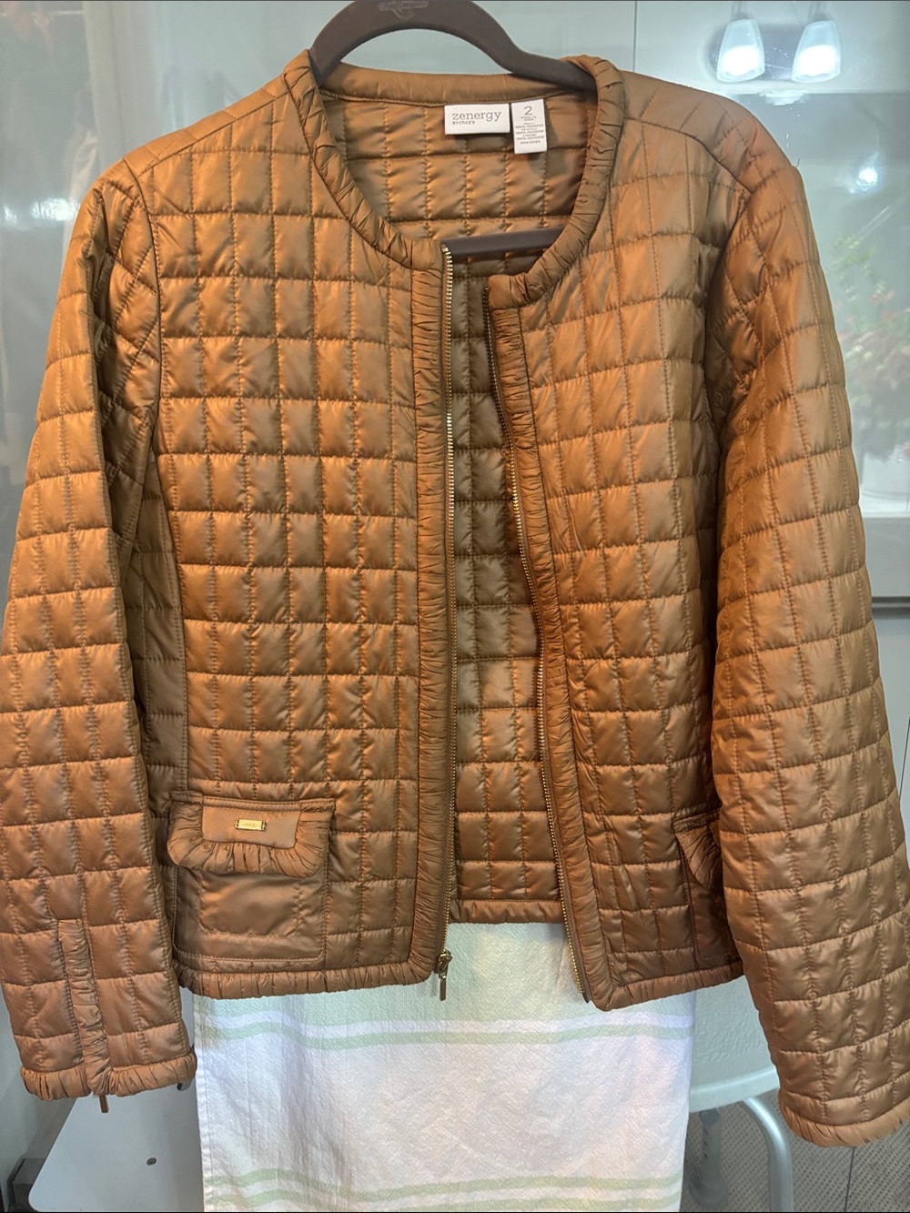Zenergy Lightweight Quilted Puffer Jacket in Brown